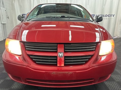 Used 2007 Dodge Grand Caravan SE image 3