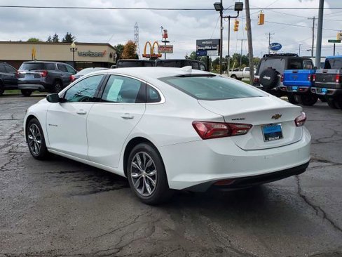 Used 2020 Chevrolet Malibu LT image 4