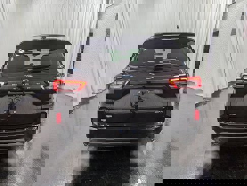 Used 2024 Ford Escape ST-Line image 6