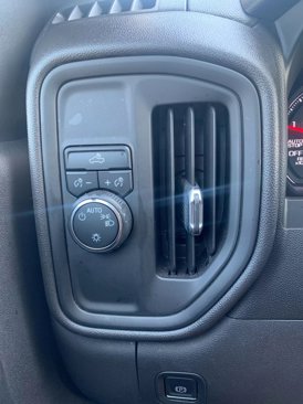 Used 2021 Chevrolet Silverado 1500 Custom image 27