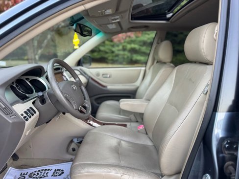 Used 2004 Toyota Highlander 4WD V6 image 13