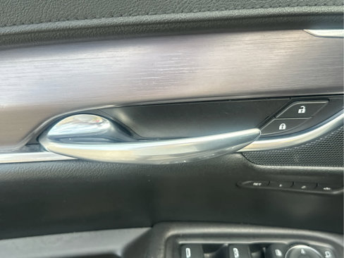 Used 2018 Cadillac XT5 Premium Luxury image 20