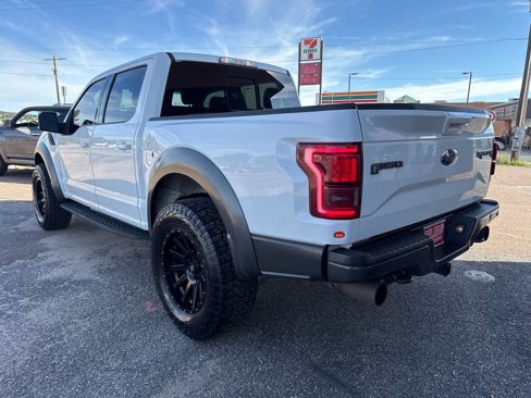 Used 2017 Ford F150 Raptor w/ Equipment Group 802A Luxury image 4