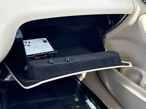 Certified 2021 Mercedes-Benz GLC 300 image 27