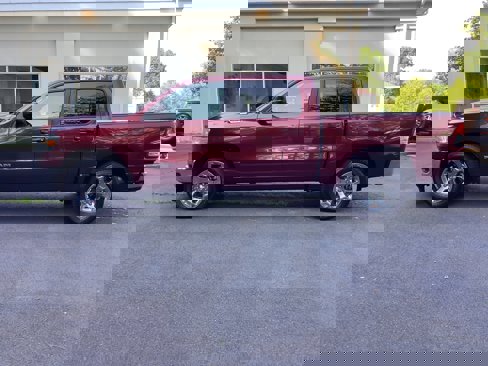 Used 2021 RAM 1500 Big Horn image 4
