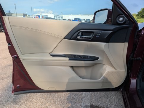 Used 2013 Honda Accord EX-L image 28