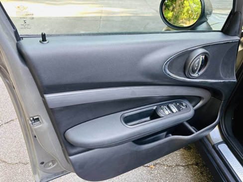 Used 2016 MINI Cooper Clubman S image 25