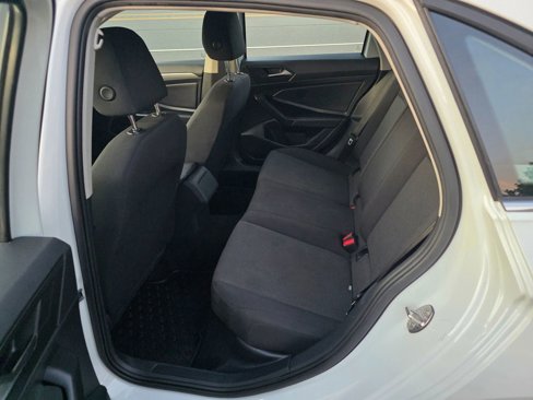 Used 2019 Volkswagen Jetta S image 9