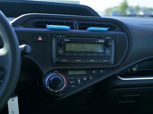 Used 2014 Toyota Prius C Four image 15