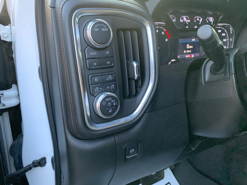 Used 2021 GMC Sierra 1500 AT4 image 18