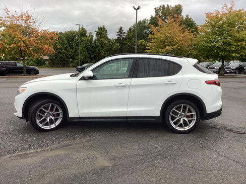 Used 2019 Alfa Romeo Stelvio Ti Sport w/ Quick Order Package 22S Sport image 4
