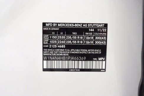 Used 2023 Mercedes-Benz GLA 250 4MATIC w/ Premium Package image 26