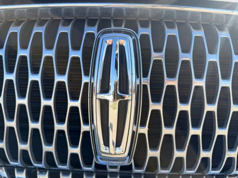 Used 2020 Lincoln Corsair Reserve w/ Elements Package image 10
