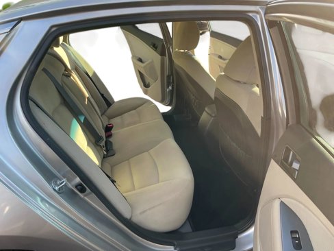 Used 2012 Kia Optima LX w/ Convenience Pkg image 16