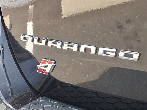 Used 2019 Dodge Durango GT image 31