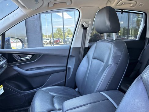 Used 2017 Audi Q7 3.0T Prestige image 15