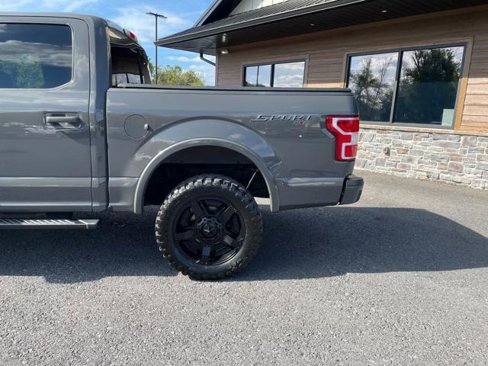 Used 2018 Ford F150 XLT w/ Equipment Group 302A Luxury image 4