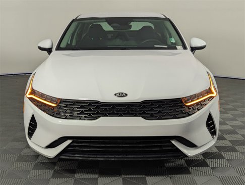 Used 2021 Kia K5 LX image 10