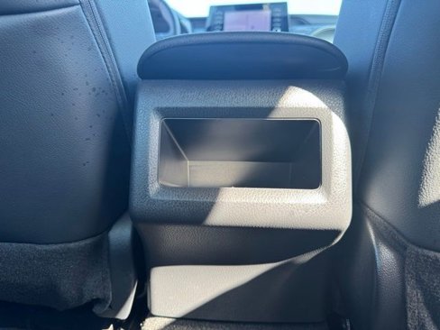 Used 2023 Toyota Camry SE image 20