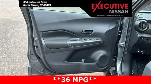 New 2025 Nissan Kicks Play S image 9
