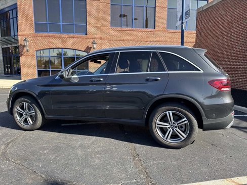 Used 2021 Mercedes-Benz GLC 300 4MATIC image 4