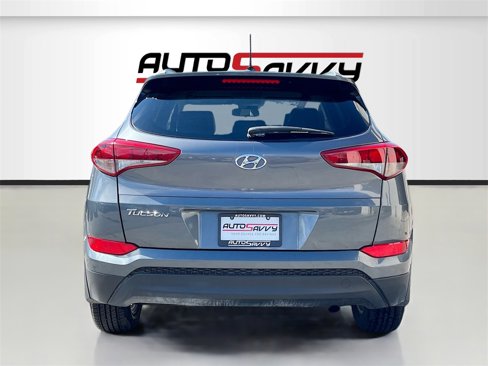 Used 2017 Hyundai Tucson SE image 6
