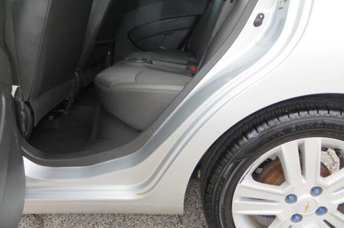 Used 2014 Chevrolet Spark LT image 11