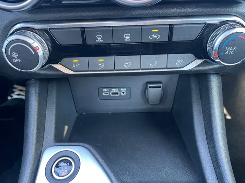 Used 2023 Nissan Sentra SV image 25