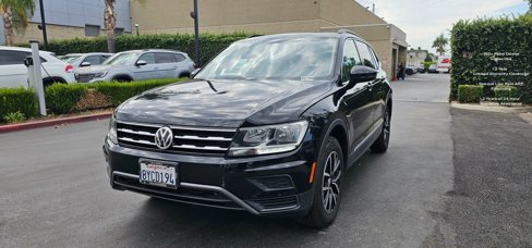 Certified 2021 Volkswagen Tiguan SE w/ Panoramic Sunroof Package image 1