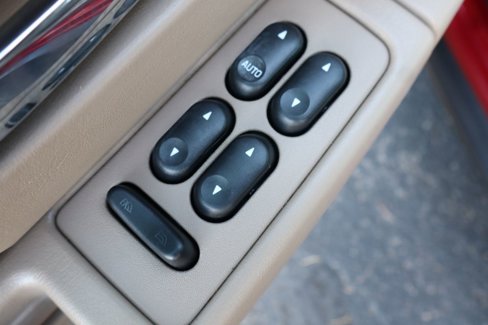 Used 2001 Ford Taurus SE image 26