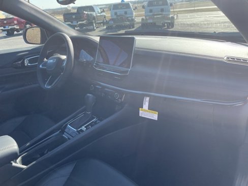 New 2025 Jeep Compass Latitude w/ Altitude Special Edition image 11