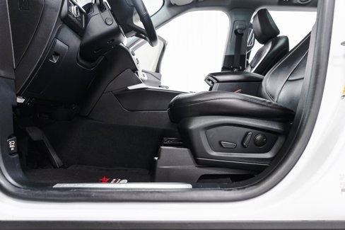 Used 2021 Ford Explorer Limited w/ Equipment Group 301A image 29
