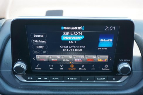 Used 2021 Nissan Rogue SV image 17