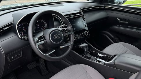 Used 2023 Hyundai Santa Cruz SEL w/ Cargo Package image 2