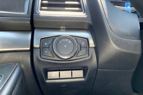 Certified 2019 Ford Explorer XLT w/ Equipment Group 201A image 31