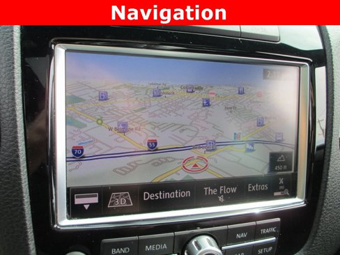 Used 2014 Volkswagen Touareg VR6 image 13