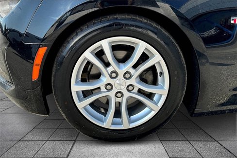 Used 2020 Chevrolet Camaro LS image 7