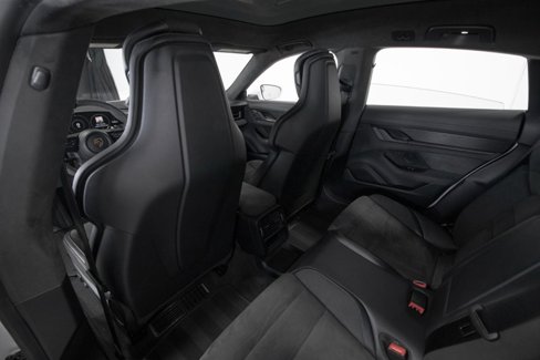 Used 2023 Porsche Taycan GTS image 17