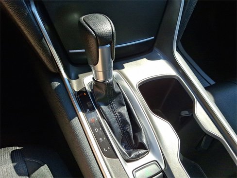 Used 2019 Honda Accord EX image 15