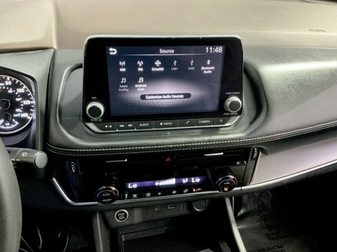 Used 2021 Nissan Rogue SV image 26