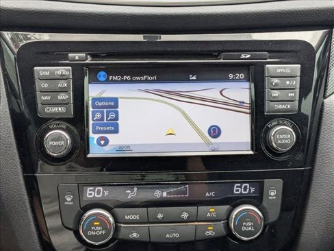 Used 2016 Nissan Rogue SL w/ SL Premium Package image 13