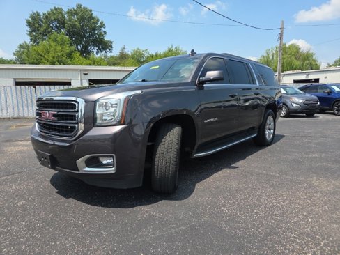Used 2016 GMC Yukon XL SLT w/ Open Road Package image 3