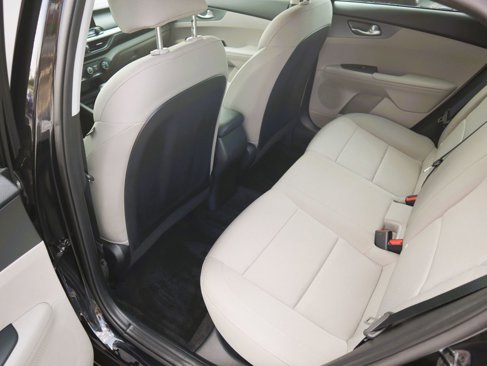 Used 2020 Kia Forte LXS image 10