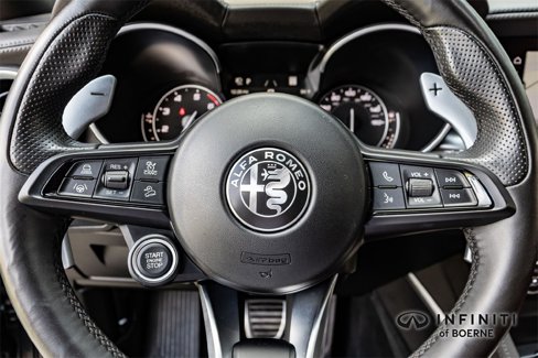 Used 2022 Alfa Romeo Stelvio Veloce image 13