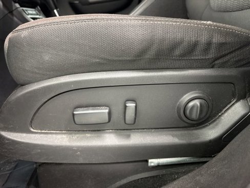 Used 2017 Chevrolet Traverse LT w/ Style and Technology Package image 15