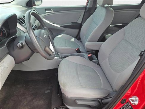 Used 2015 Hyundai Accent GLS image 14