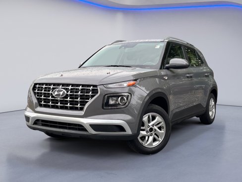 Used 2020 Hyundai Venue SEL image 2