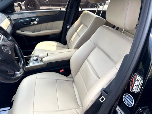 Used 2010 Mercedes-Benz E 350 4MATIC Sedan image 11
