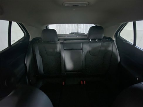 Used 2023 Buick Encore GX Essence image 13