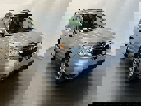 Used 2014 Subaru Forester 2.5i Premium w/ All-Weather Package image 28